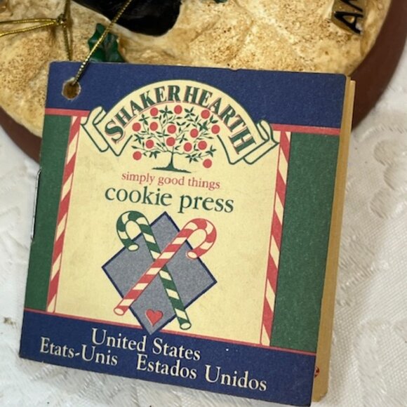 VTG 1998 Shaker Hearth Santa Clause "America" Terra Cotta Cookie Press 4.75" - Picture 6 of 15